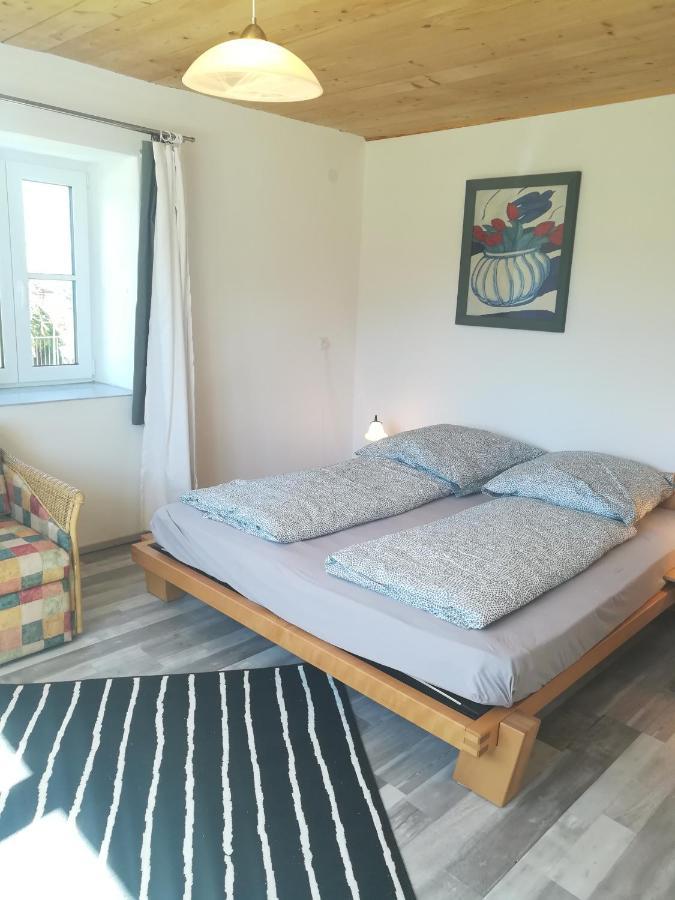 Appartamento Viel Platz In Bernbach Bidingen Esterno foto
